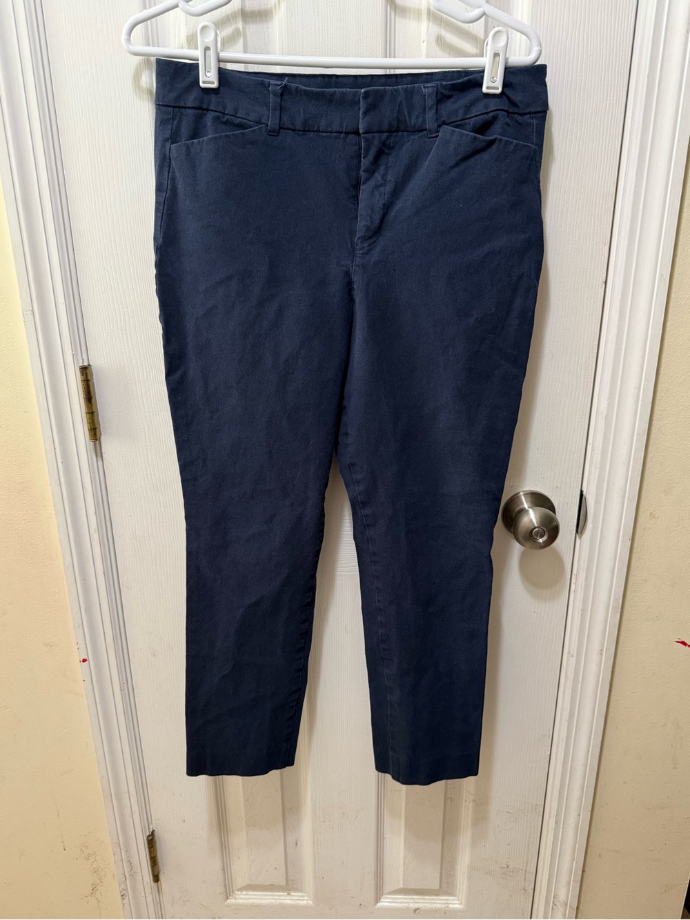 Old Navy Dark Navy pixie pant